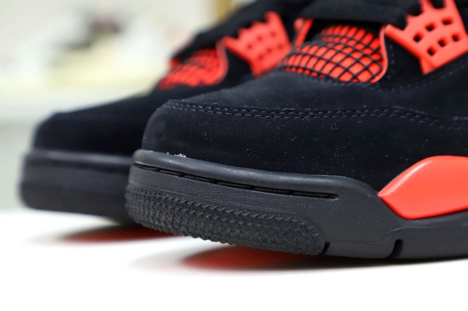 RETRO JORDAN 'RED AIR THUNDER' 4 0715